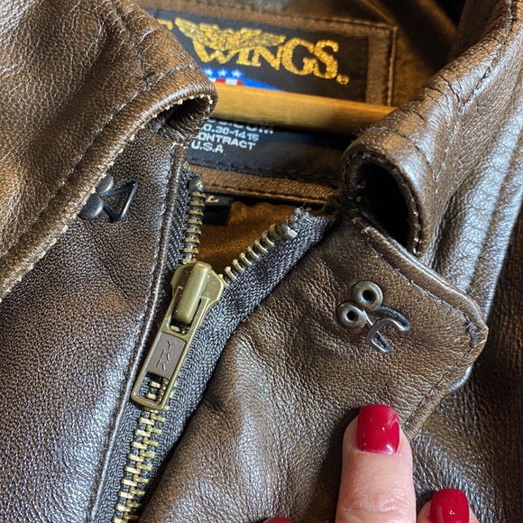 Vintage US WINGS Leather Bomber Aviator Jacket - Picture 9 of 15